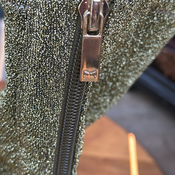 Newish Marc Fisher LTD Breezy Gold Glitter Boots - Sz 5M - Picture 10 of 11